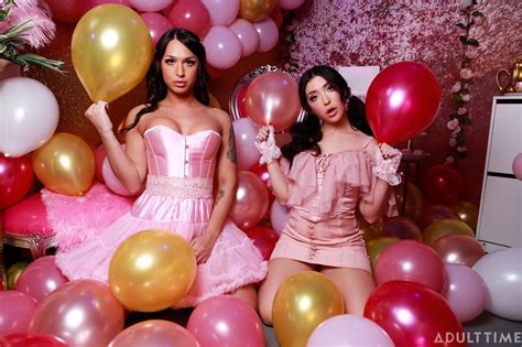 Transfixed Featuring Jane Wilde Khloe Kay Hot Pictures CoedCherry