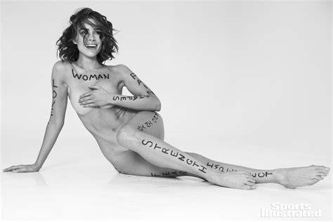 Olivia Culpo Rocks A Bikini Made Of String During A Sexy Day At The Beach