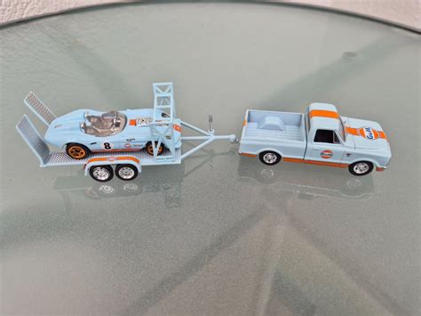 Gulf Renntransporter Hot Wheels Und Greenligth Gebraucht In Oberbuchsiten F R Chf Mit