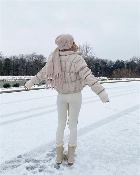 Snowy Aesthetic Winter Outfit Ideas