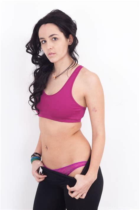 Sophie Smith Strips Naked During Her Workout