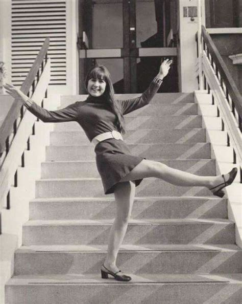 Judith Durham | Female folk singers, Celebrity caricatures, Photography ...