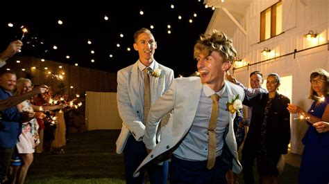 Check Out These Amazing Photos From Australia S First Same Sex Weddings Meaws Gay Site