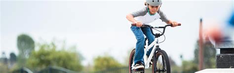 Kids BMX Bikes | Shop BMX Bikes for Kids | Giant Bicycles Giant Strathpine