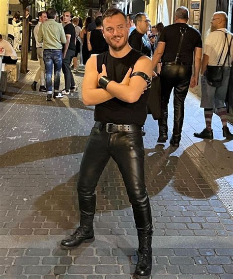 Pin By Hemant Warke On Hot Biker Guys Leather Jeans Men Leather Fashion Men Mens Leather Pants