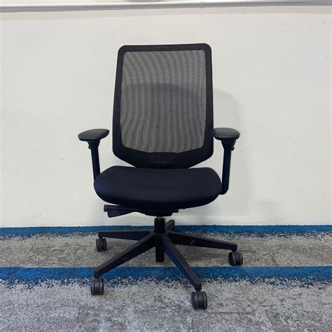 Herman Miller Verus Chair With Mesh Back Interior Motions