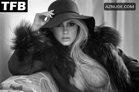 BARBARA EVANS Nude AZNude