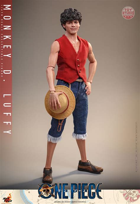 Hot Toys Netflix One Piece Fashiontoymedia
