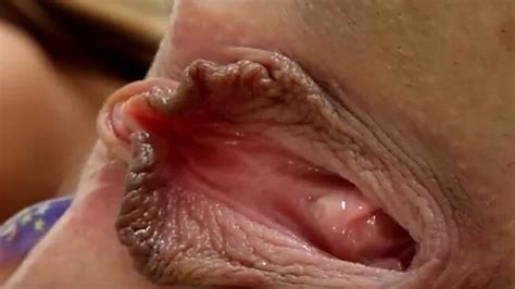 Stunning Titless Long Legged Blonde Chick Goes Solo And Tickles Her Pussy