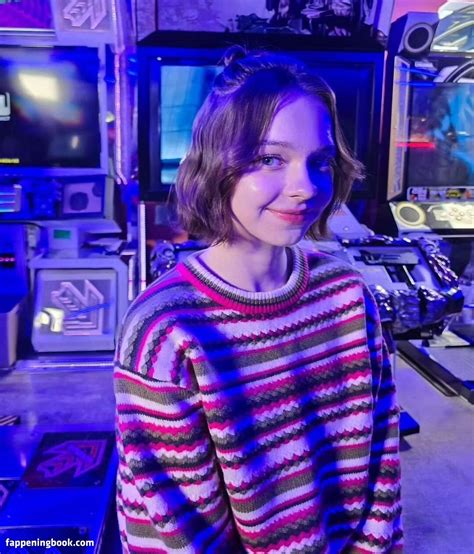 Emma Myers Emma Myers Nude OnlyFans Leaks The Fappening Photo 7326079 FappeningBook