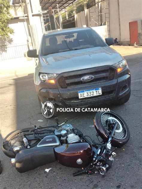 Motocicleta chocó con una camioneta Catamarca Actual