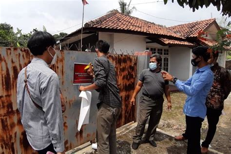 Penyidik Kejaksaan Negeri Majalengka Sita Tanah Dan Bangunan Milik
