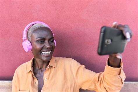 Top 10 Jewelry Influencers Your Brand Should Know Grin