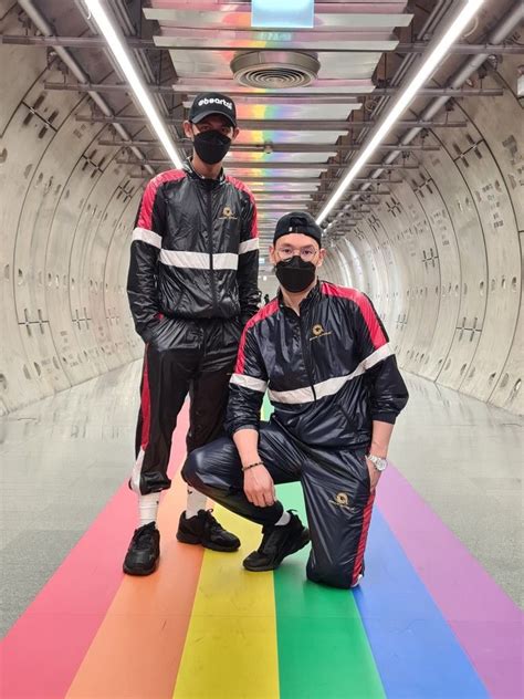 Pin En Gay Lads In Trackies