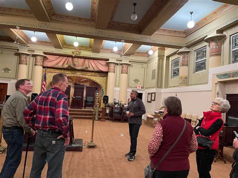 A list of local services provided by funeral homes in defiance ohio 19