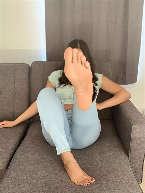 Do You Like The View Nudes FootFetish NUDE PICS ORG