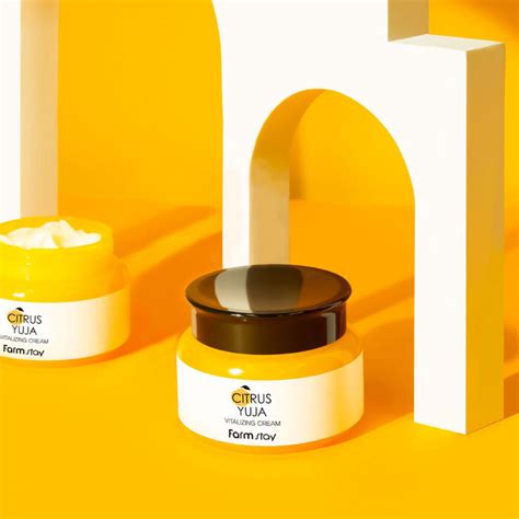 Farmstay Citrus Yuja Vitalizing Cream - Farmstay