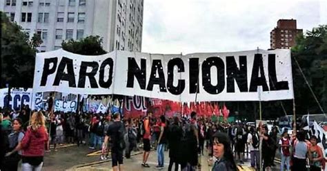 a r r e z a f e América Latina crece la ola de protestas contra las políticas neoliberales