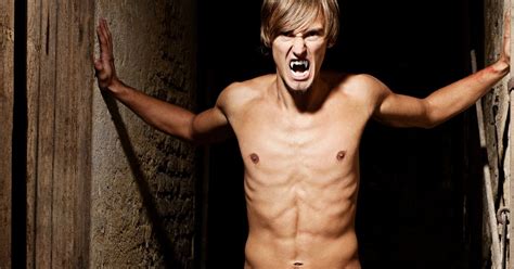 Gay Sex With Vampire UDATZ