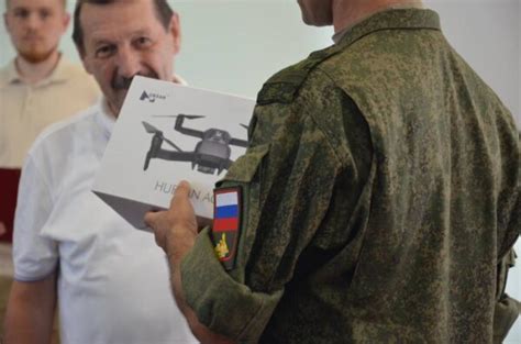На СВО из Калуги отправили флаг со Спасом Нерукотворным — Новости ...
