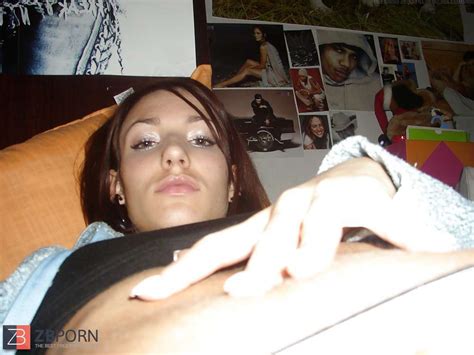 Super Steamy College Lady Selfshot 2of ZB Porn