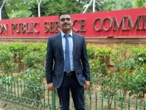 Guard S Son Got Rd Rank In Upsc Upsc