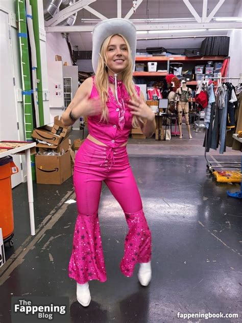 Courtney Miller Nude OnlyFans Leaks Fappening FappeningBook