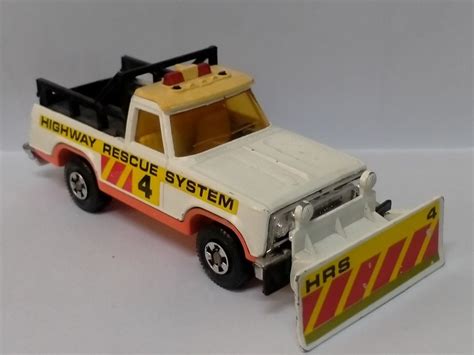 Matchbox Superkings Plymouth Trail Duster Hobbies And Toys Toys And Games