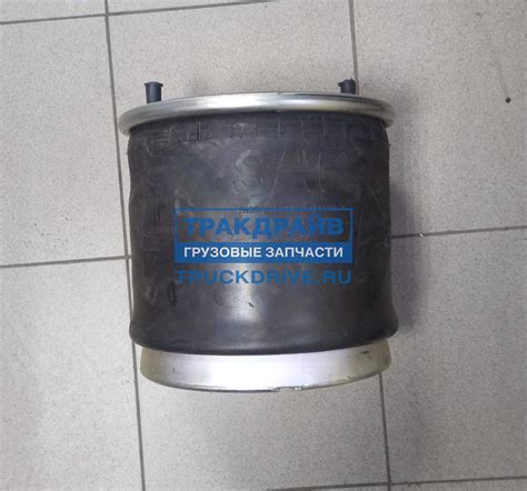 Подушка воздушная SAF 2922V со стаканом 2 шпильки+воздух стакан 4 ...