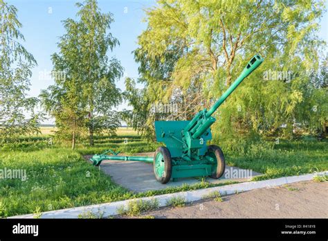 Soviet Artillery Hi Res Stock Photography And Images Alamy