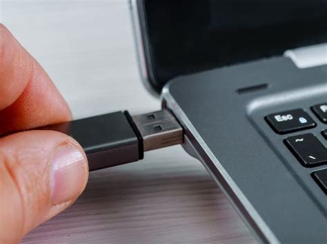 Jak zainstalować Windows 10 z pendrivea USB Ekspert Ceneo