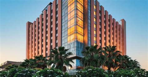Doubletree By Hilton Gurugram Baani Square Whatshot Delhi Ncr