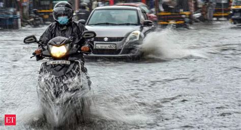 Kerala Rains Imd Issues Red Alert For 7 Districts Police Fire