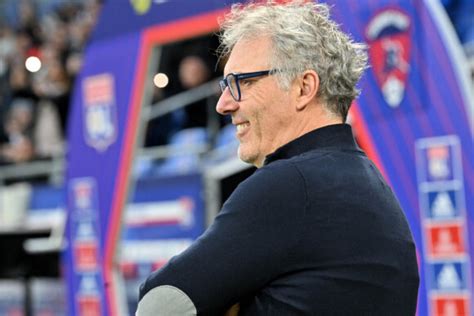 Laurent Blanc Son Fils Alex Officialise Son Couple Une Jolie Blonde Partage Sa Vie Le