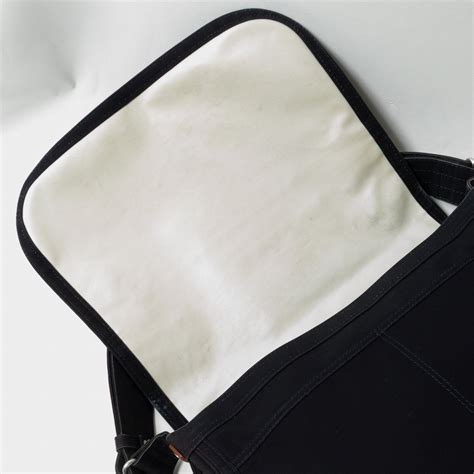 Yahoo Porter Girl Naked