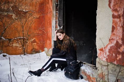 Fashionable Long Legs Brunette Model At Winter Day Stock Image Image Of Cute Model
