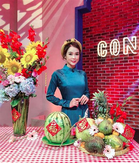 C C Hot Girl Ua Nhau Khoe Nh Di N O D I Ng Y T T B O D N Tr