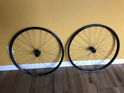 Bontrager Paradigm Comp Tlr Tubeless Disc Wheelset For Sale