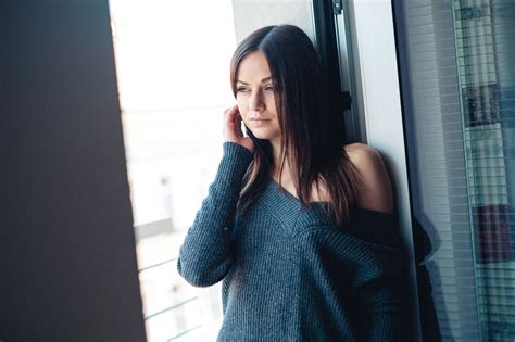 X Brunette Model Woman Girl Wallpaper Coolwallpapers Me