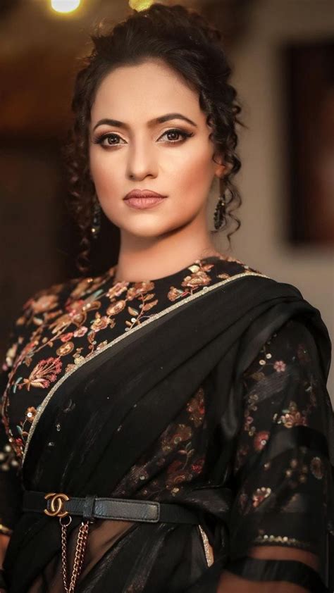 Sri Lankan Actress Hot Udari