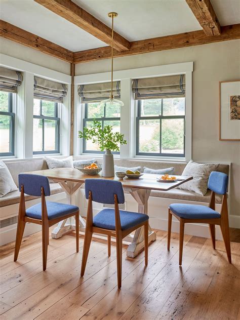 Traditional Modern Dining Room