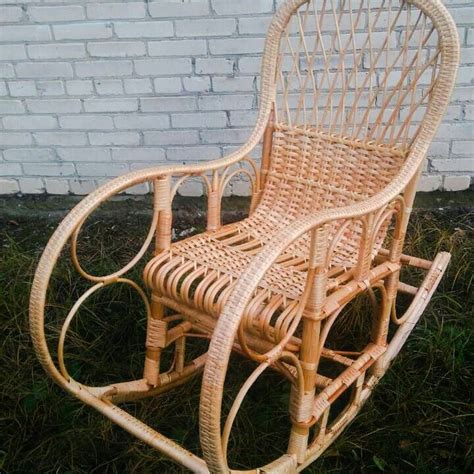 Кресло-качалка из лозы. Благоприятно влияет на здоровье. Прекрасный ...