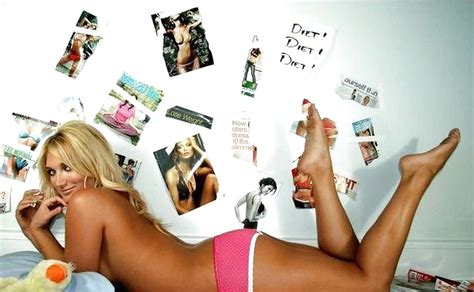 Brooke Hogan Posing Only In Topless And Panties Porn Pictures XXX Photos Sex Images