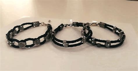 Стильные, дерзкие и необычные кожаные браслеты с вставками из серебра ...