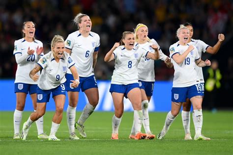 England vs Colombia LIVE commentary: Lionesses without Lauren James for