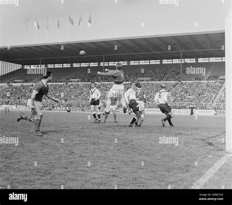Heracles Soccer Hi Res Stock Photography And Images Alamy