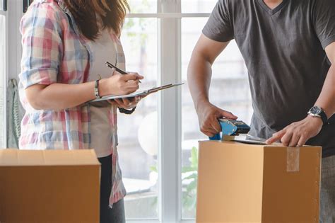 10 Moving and Downsizing Tips for Seniors - Gallo Moving