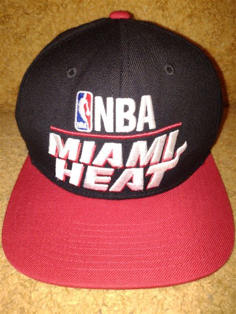 Pin By Konrad Madej On My Nba Hats In Nba Hats Miami Heat Hats