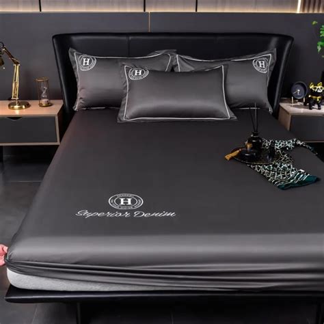 Hot ใหมผาปทนอนผาไหมนำแขงระบายอากาศแผนลางทนอนครอบคลมผลตภณฑสองชนขนาดใหญฝาครอบ