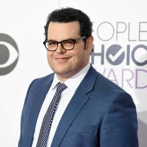 Josh Gad Net Worth | Celebrity Net Worth